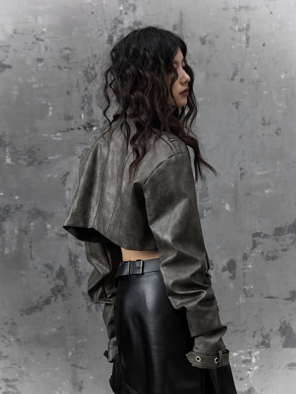 grunge cropped moto jacket - distressed gray leather with multiple pockets