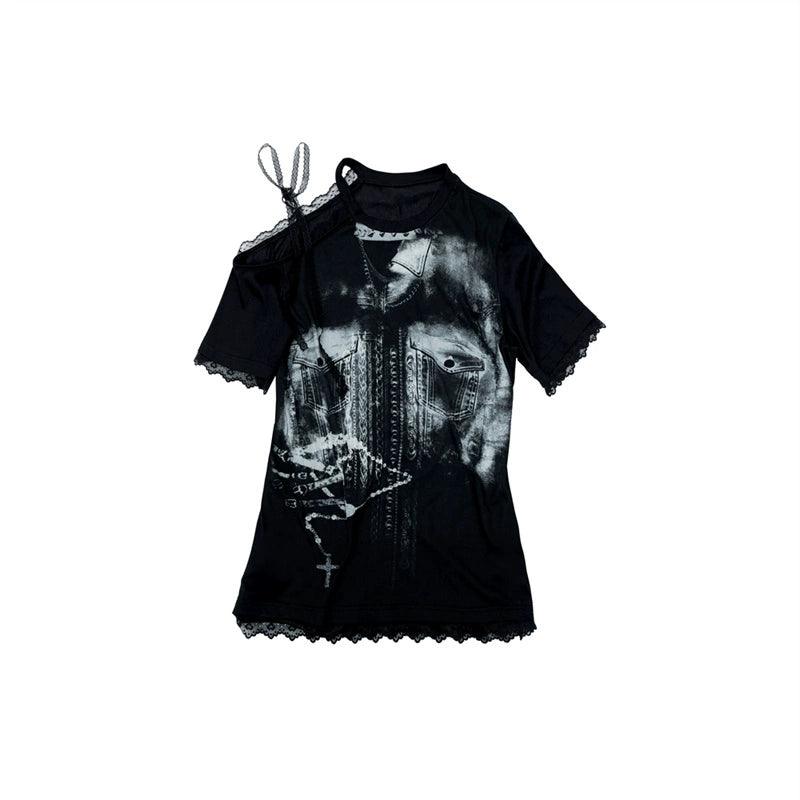 gothic lace-trim t-shirt - women's edgy graphic tee with face print and cross pendant